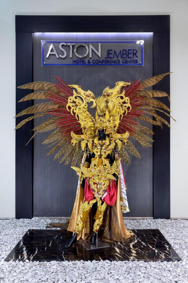 Aston Jember Hotel & Conference Center Jembel Exterior foto