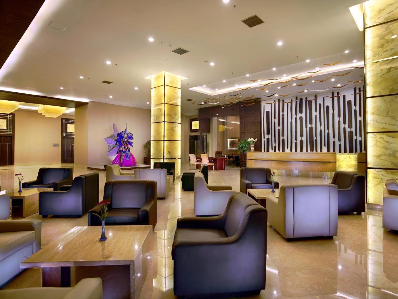 Aston Jember Hotel & Conference Center Jembel Exterior foto